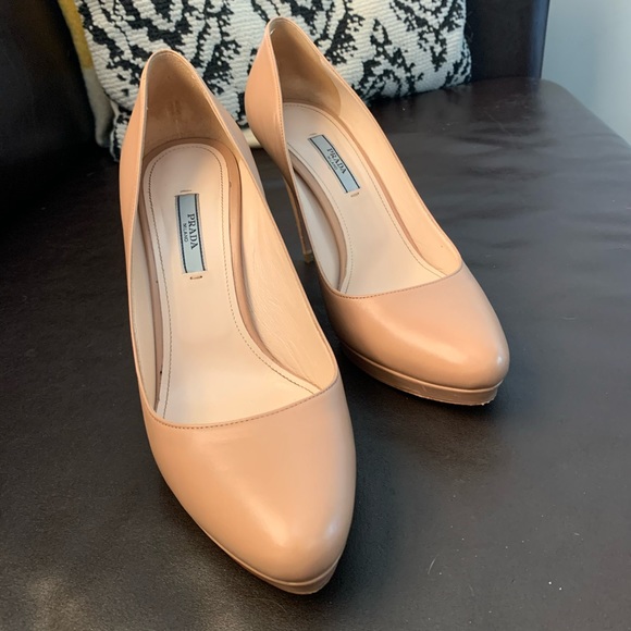 Prada // Capretto Heels - Picture 3 of 16